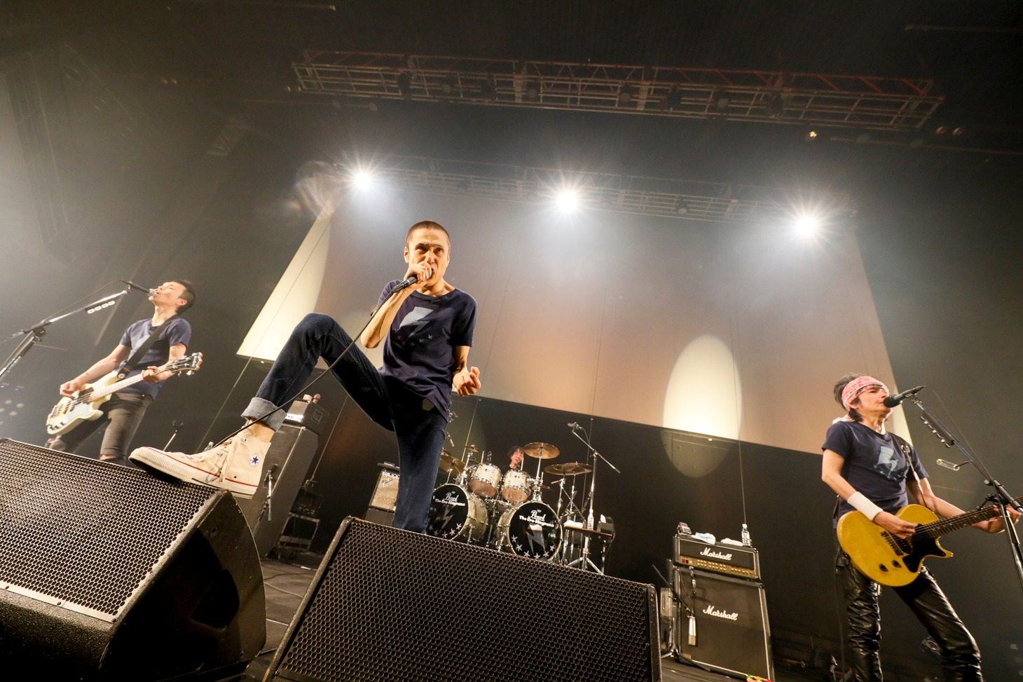 ザ・クロマニヨンズ「ザ・クロマニヨンズ ツアー SIX KICKS ROCK&ROLL」東京・Zepp Haneda（TOKYO）公演の様子。（撮影：柴田恵理）