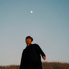 okkaaa、チルでアンビエントでポップな1stアルバム「Voyage」本日リリース