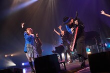 GARNiDELiA（撮影：アンザイミキ）