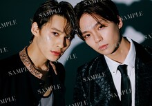 「ONE N' ONLY OFFICIAL CALENDAR 2022.4-2023.3」スタダ便 特典の生写真。(c)SDP