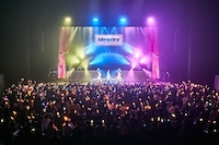 「イヤホンズ6周年記念LIVE『identity』」の様子。（撮影：粂井健太）