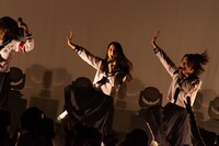 新しい学校のリーダーズ（Photo by Junpei Kawahata）