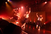 新しい学校のリーダーズ（Photo by Junpei Kawahata）