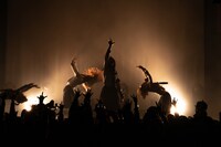 新しい学校のリーダーズ（Photo by Junpei Kawahata）