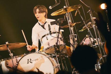 MARCY（Dr）（撮影：山川哲矢）