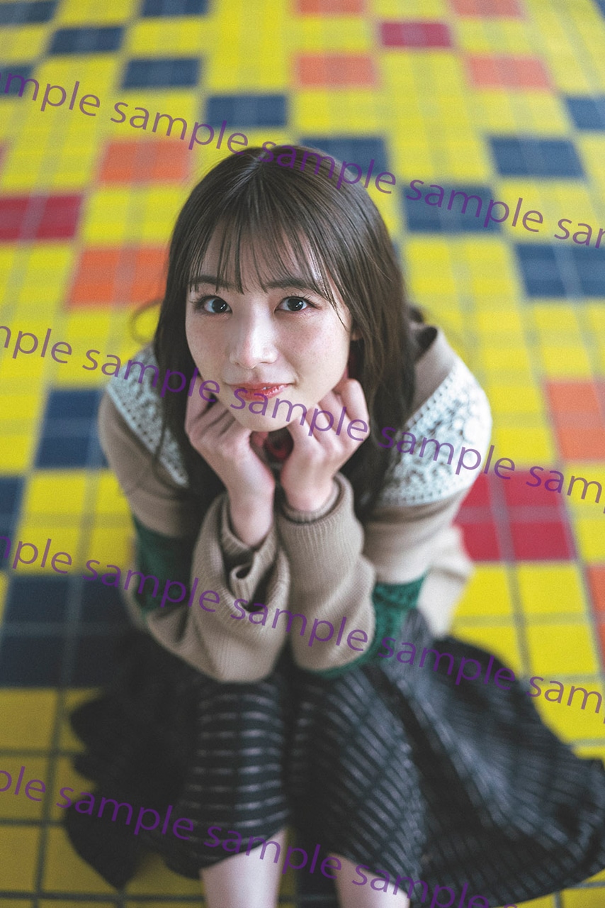 北野日奈子（乃木坂46）2nd写真集「希望の方角」封入ポストカードの絵柄。（撮影：藤本和典）