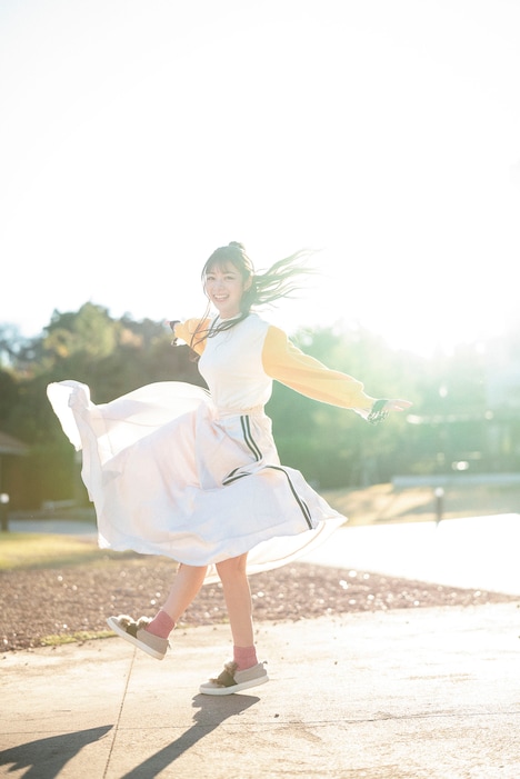 北野日奈子（乃木坂46）「希望の方角」楽天ブックス限定版の裏表紙カット。（撮影：藤本和典）