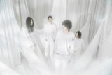 polly。左端が飯村悠介(G)。左から2番目が須藤研太(B)。