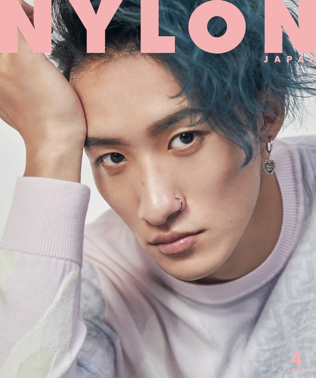 「NYLON JAPAN」4月号表紙画像