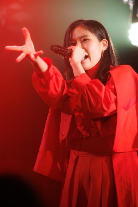 詩絵里