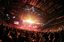 GLAY「GLAY ARENA TOUR 2021-2022 "FREEDOM ONLY"」さいたまスーパーアリーナ公演の様子。（撮影：田辺佳子）