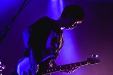 岡峰光舟（THE BACK HORN / B）（撮影：渡邉一生）