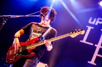 田淵智也（UNISON SQUARE GARDEN / B）（撮影：渡邉一生）