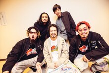 WANIMAとCreepy Nuts。（撮影：日吉“JP”純平）