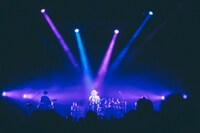 「フレデリック×須田景凪『ANSWER』」の様子。（撮影：西槇太一）