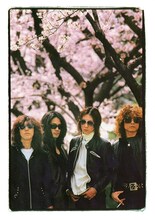 「SPRING TOUR」当時のTHE YELLOW MONKEY。(c)2000 MITCH IKEDA / BAJ inc.