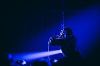 R-指定（Creepy Nuts）（撮影：日吉“JP”純平）