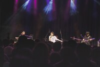 TOMOO「TOMOO one-man live "YOU YOU"」の様子。（撮影：ゆうゆう）