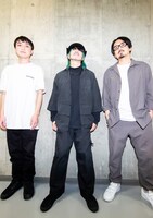 LOW IQ 01 & THE RHYTHM MAKERS