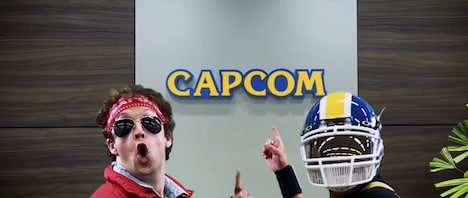 ザ・リーサルウェポンズ「昇龍拳が出ない feat.カプチューン」ミュージックビデオより。