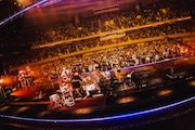 MY FIRST STORY「We promise, 4 you once again Tour Final at BUDOKAN」公演の様子。