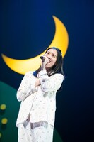 「またあえるかな」を歌う風見和香。