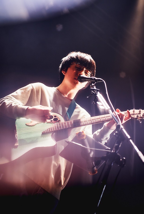 崎山蒼志（Photo by KEIKO TANABE）