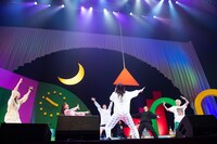 うろ覚えの「Liar Mask」で盛り上がるエビ中。