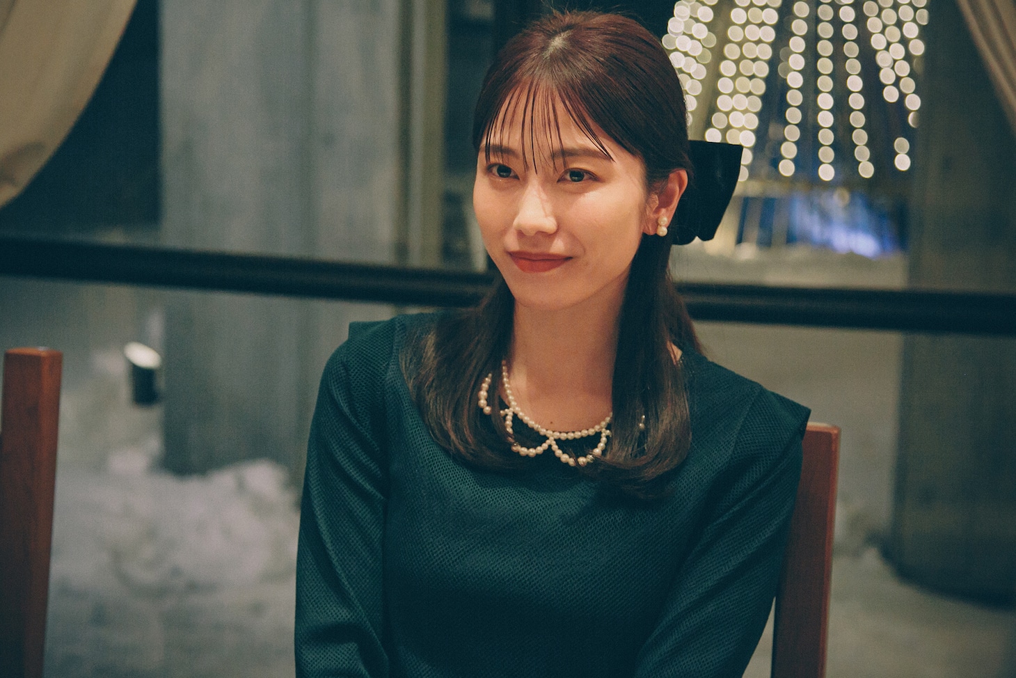 横山由依