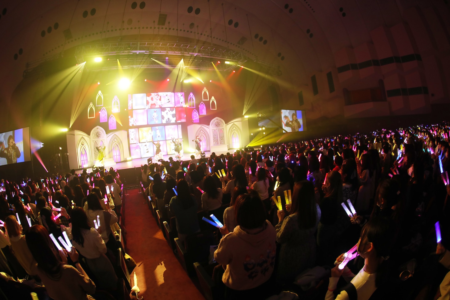 M!LK「M!LK LIVE 2022 NEXT WINNER」の様子。