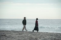 羊文学「夕凪」ミュージックビデオより。