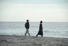 羊文学「夕凪」ミュージックビデオより。