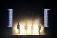 「OWV ONEMAN LIVE 2022 -and I-」オープニングの場面。