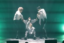 「OWV ONEMAN LIVE 2022 -and I-」の様子。