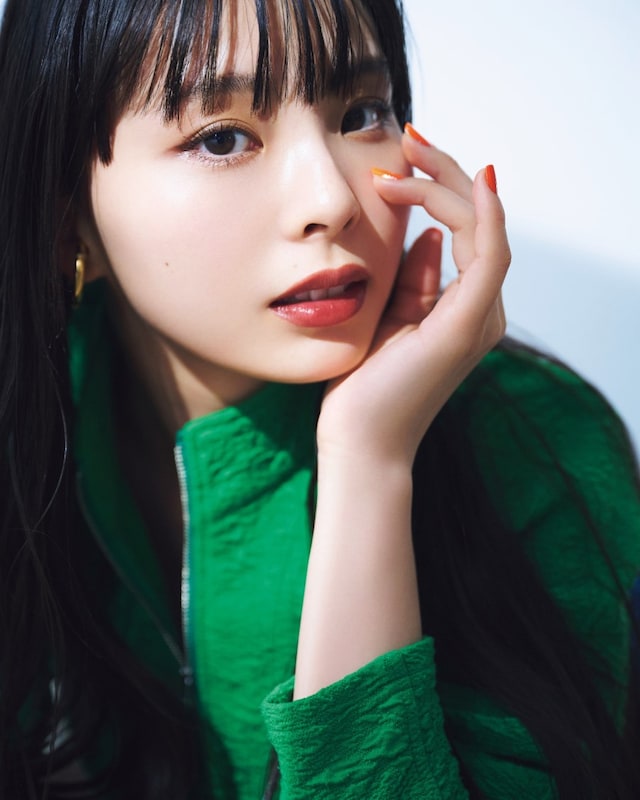 川口ゆりな (c)MORE 2022年4月号/集英社（撮影：酒井貴生［aosora］）