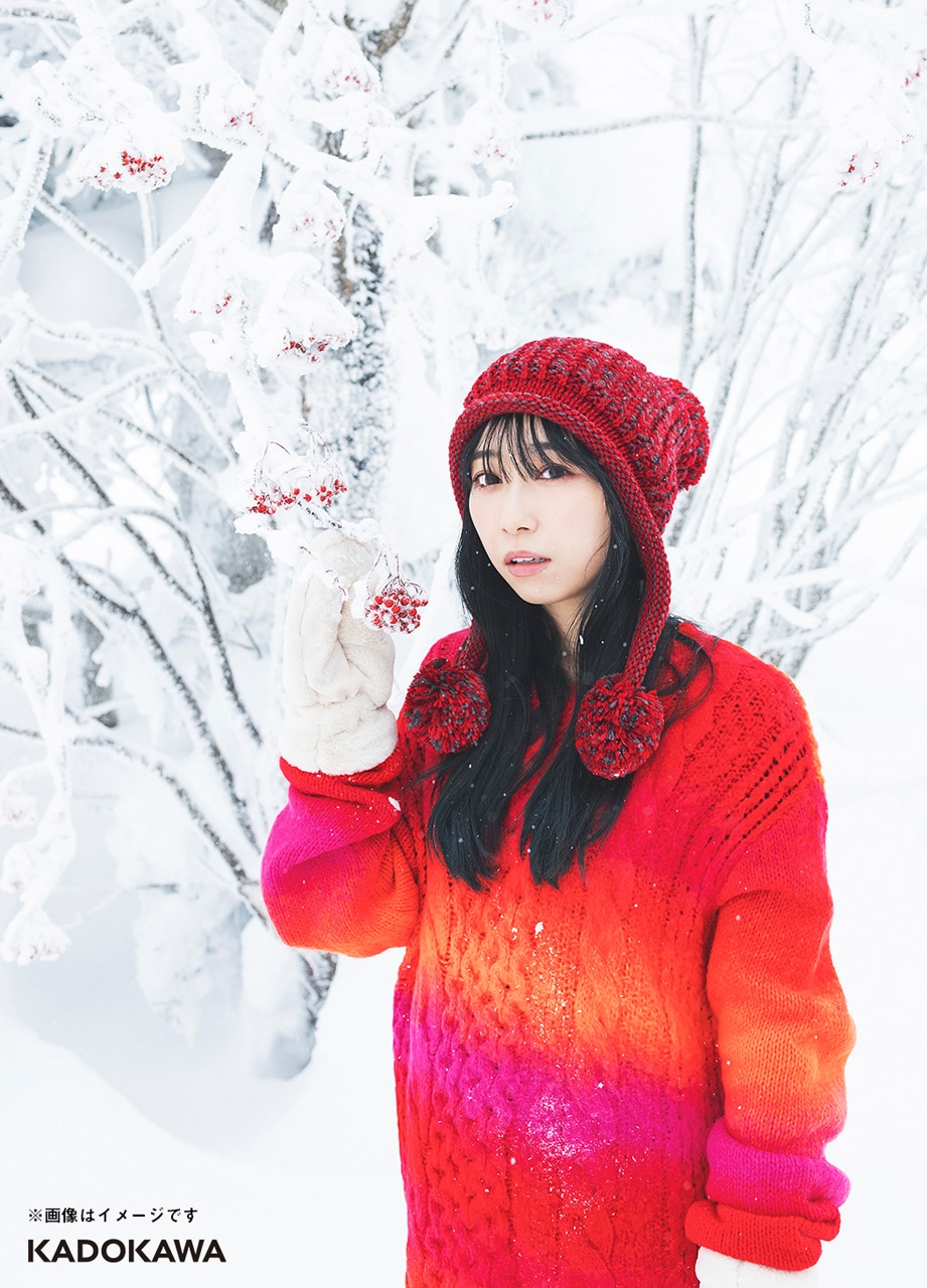 小林愛香の2nd写真集（タイトル未定）の先行カット。（Photo by TAKAHIRO OTSUJI）