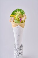 ラフォーレ原宿コラボメニュー「アボカドシュリンプサラダ」