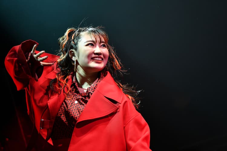エビ中の柏木ひなた、バンドで6都市巡る「-Interlude-」ツアー本日開幕 