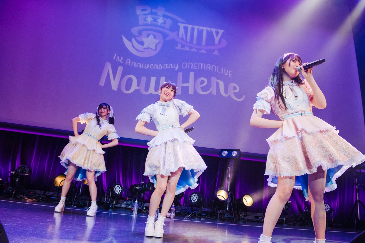 「夢∞NITY1stAnniversaryONEMANLIVE～NowHere～」の様子。
