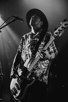 T$UYO$HI（B / The BONEZ、Pay money To my Pain）（Photo by TAKAHIRO TAKINAMI）