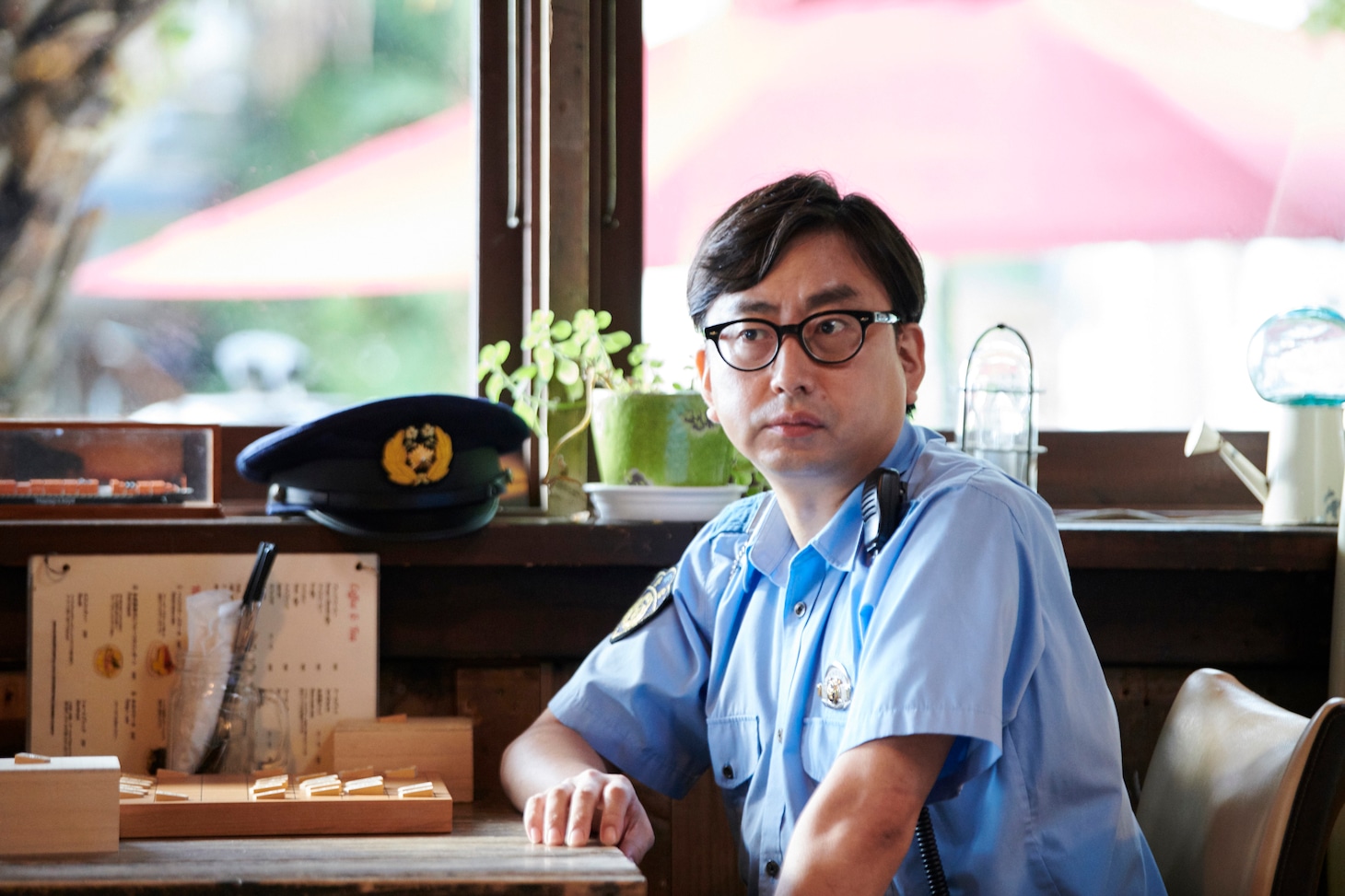 「途中下車」に出演するおいでやす小田。