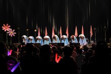 浪江女子発組合「あいのりきっぷ 花咲む（はなえむ）」の様子。（Photo by RYOHEI TSUKADA）