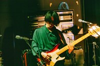 Yotaro Kachi（B / DYGL）（Photo by Yoshitake Hamanaka）