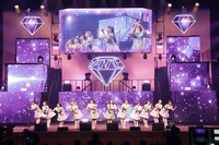 「≠ME 3rd ANNIVERSARY PREMIUM CONCERT」の様子。(c)YOANI