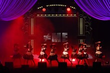 「≠ME 3rd ANNIVERSARY PREMIUM CONCERT」の様子。(c)YOANI