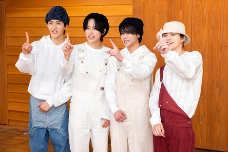 左から田島将吾、尾崎匠海、藤牧京介、松田迅。