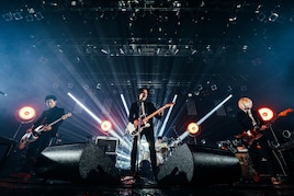 THE PINBALLSの活動休止前ラストライブ「Go Back to Zero」がBlu-ray/DVD化