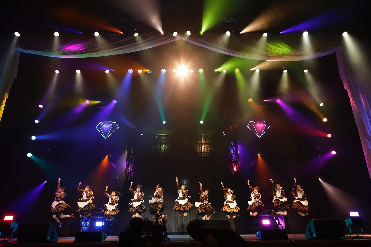 「≠ME 3rd ANNIVERSARY PREMIUM CONCERT」の様子。(c)YOANI