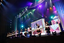 「≠ME 3rd ANNIVERSARY PREMIUM CONCERT」の様子。(c)YOANI