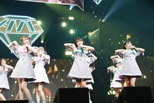 「≠ME 3rd ANNIVERSARY PREMIUM CONCERT」の様子。(c)YOANI